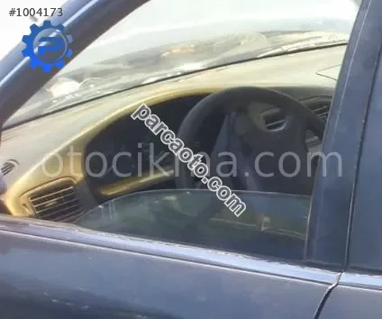 kia clarus 2.0 16v çıkma sol ön kapı camı