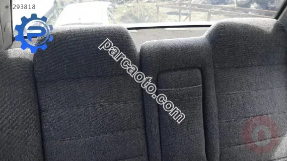 1988 model mazda 323 1.6 çıkma arka takım koltuk