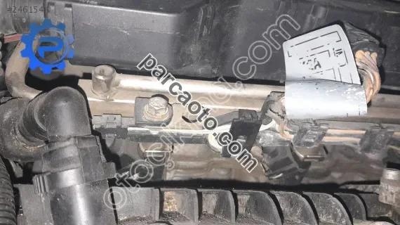 Bmw 4.4  v8  benzin enjektor takımı kütük yedek parça