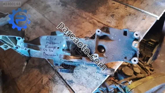 Renault clio 1.6 8v sarz dinamo ayagi braket yedek parça