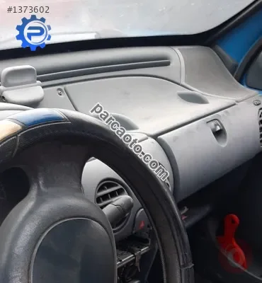 renault kangoo çıkma torpido kapağı