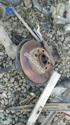 Opel ascona sağ taşıyıcı ve disk çıkma