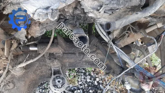 renault trafic çıkma direksiyon kutusu