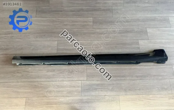 Çıkma Marşpiyel Kaplaması Sol Audi A6 2019-2024 4K0853856