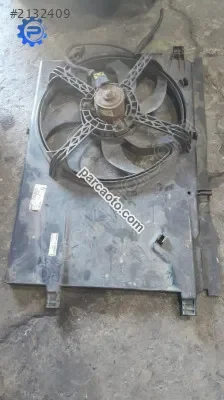 Fiat punto 1.4 benzinli fan motoru davlumbaz çıkma