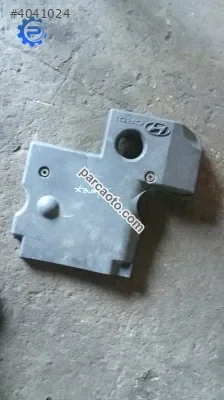 Hyundai Starex motor üst muhafaza plastik