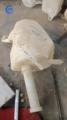 Xsara silecek su bidonu çıkma