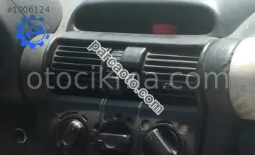 1997 model opel tigra 1.6 16v çıkma orta menfezler