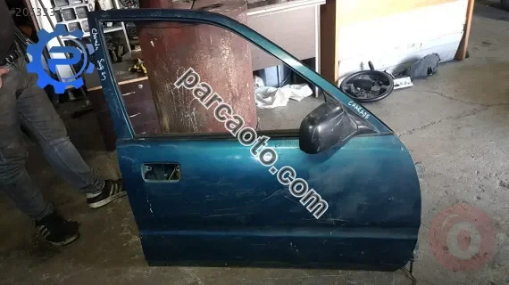 daihatsu charade çıkma sağ ön kapı