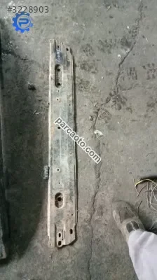 Laguna 1 radyatör alt saçı yedek parça