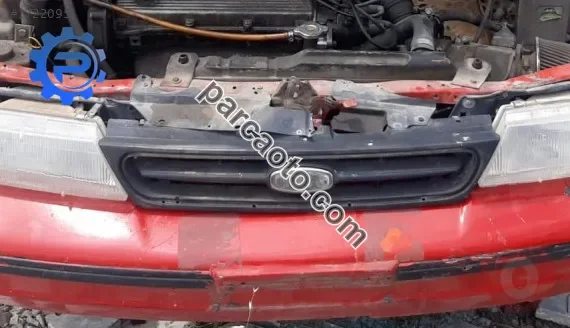 1996 kia sephia 1.6 16v benzinli çıkma ön panjur