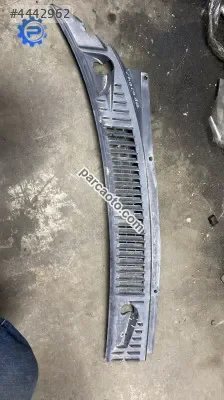 Daihatsu charade cam önü ızgarası