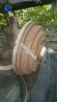 daihatsu charade sağ arka taşıyıcı