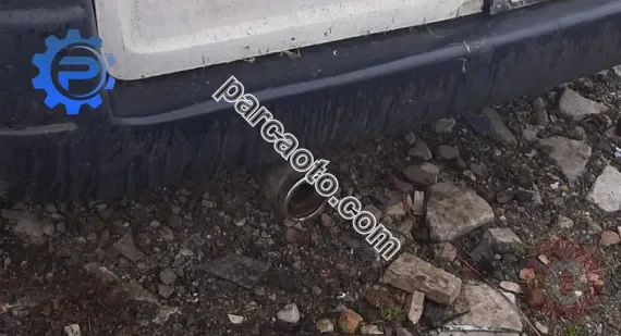 peugeot partner 1.9 d çıkma egzoz