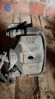 Toyota corona sağ ön kaliper çıkma