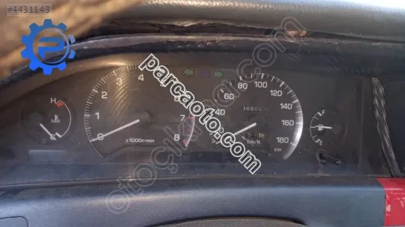 Toyota Corolla ae92 fındık kasa km saati