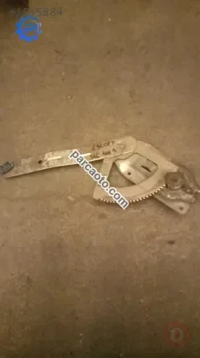 ford escort 16v çıkma sağ arka cam krikosu