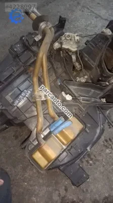 Toyota Carina kalorifer petegi