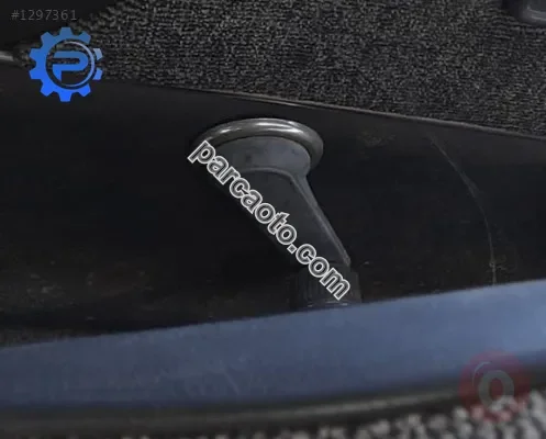 1988 model mazda 323 1.6 çıkma sağ arka cam krikosu