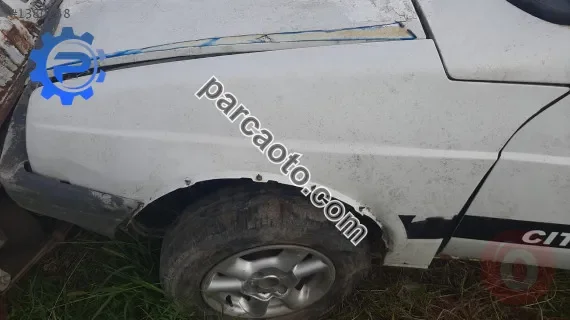 1998 model citroen c15 çıkma sol ön çamurluk