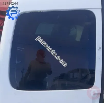 1998 citroen berlingo 1.9 çıkma sol bagaj kapısı camı