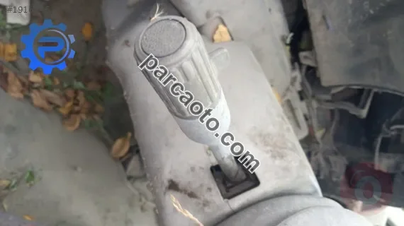 1998 model nissan urvan 2.5 çıkma sinyal kolu
