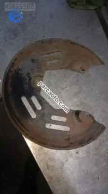 Kango 3 sağ arka taşıyıcı saçı yedek parça
