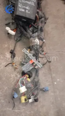 hyundai accent 1.3 otomatik çıkma motor içi tesisat absli