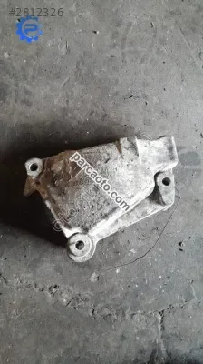 Pejo 206- motor kulagi ust bağlantı braket yedek parça
