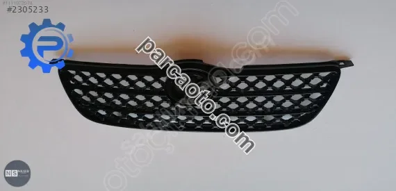Toyota Corolla Ön Panjur Siyah Delikli 2002-2004