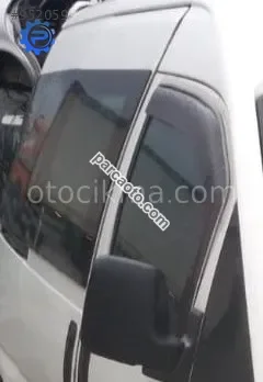 2002 peugeot expert 1.9 dizel çıkma sağ takım kapı camı
