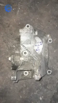 Renault trafik sarz dinamosu braketi yedek parça