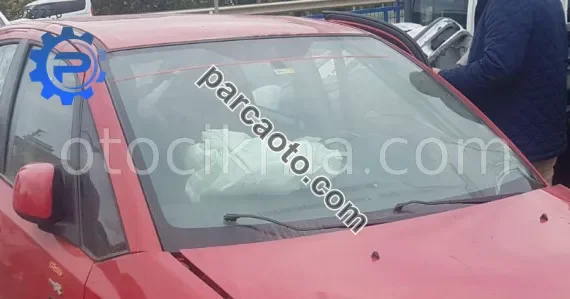 2008 model suzuki sx4 çıkma ön cam