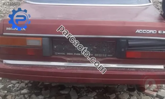1983 model honda accord 1.6 çıkma arka tampon