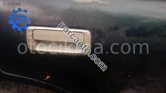 Toyoto cresida sag arka dıs kapı kolu