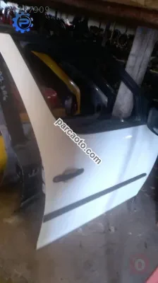 skoda roomster çıkma sağ ön kapı