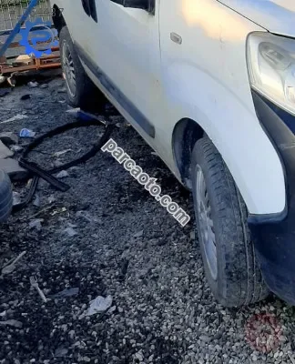 2009 peugeot bipper 1.4 hdi çıkma sağ takım jant lastik