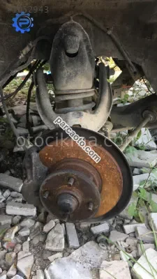 ford taunus çıkma sağ taşıyıcı disk fren merkezi