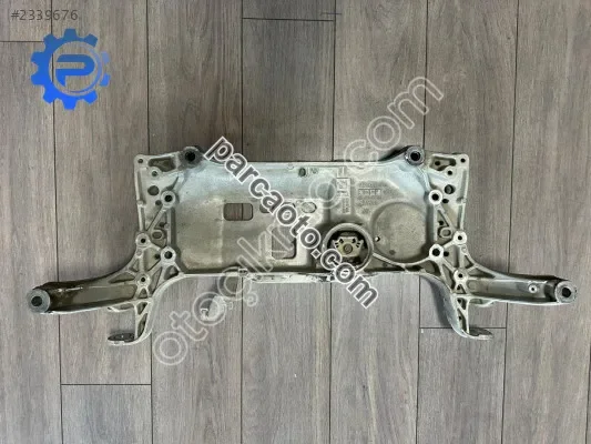 Çıkma Motor Traversi VW Passat B7 7N0199369A