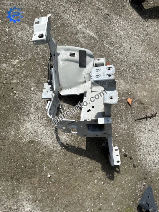 Peugeot Partner Şasi Ön - Samsun Tekkeköy