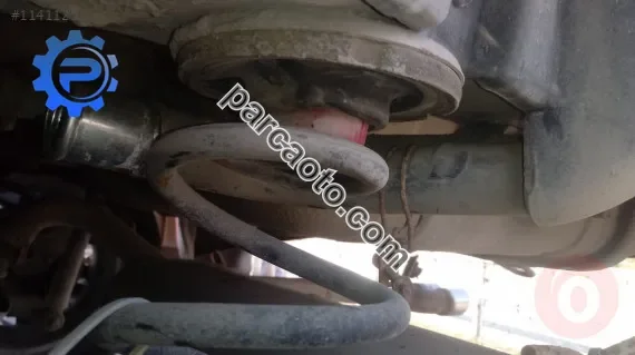 suzuki sx4 çıkma depo dolum borusu
