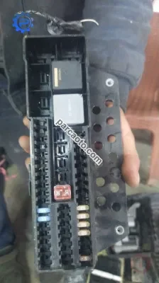 ford focus çıkma arka sigorta kutusu