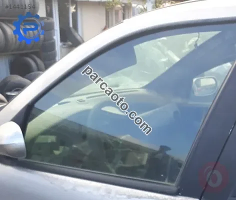 fiat palio çıkma sol ön kapı camları
