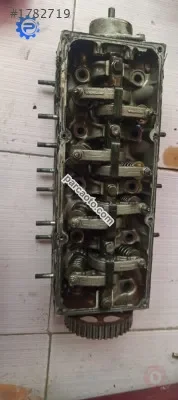 1997 renault espress 1.4 çıkma silindir kapağı