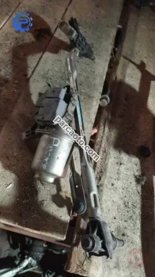 renault fluence çıkma silecek motoru ve frezesi