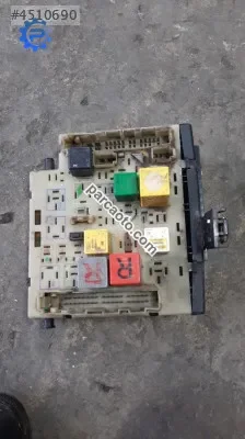 Fort eskort eski model sigorta kutusu