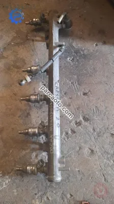 toyota cressida çıkma benzin enjektör kütüğü geri dönüş valf