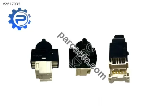 Nıssan Düğme Cam Açma D22 98-02/Yd25 98-05 Arka Sol/Sağ