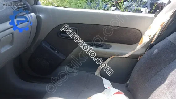 Renault Clio sağ ön döşeme 1