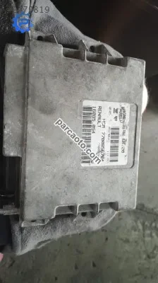 Renault twingo motor beyni çıkma